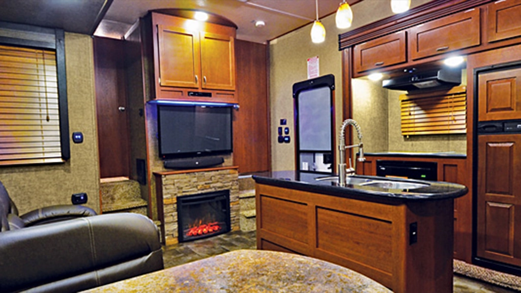 Solid Surface Countertops for Cabinetmakers